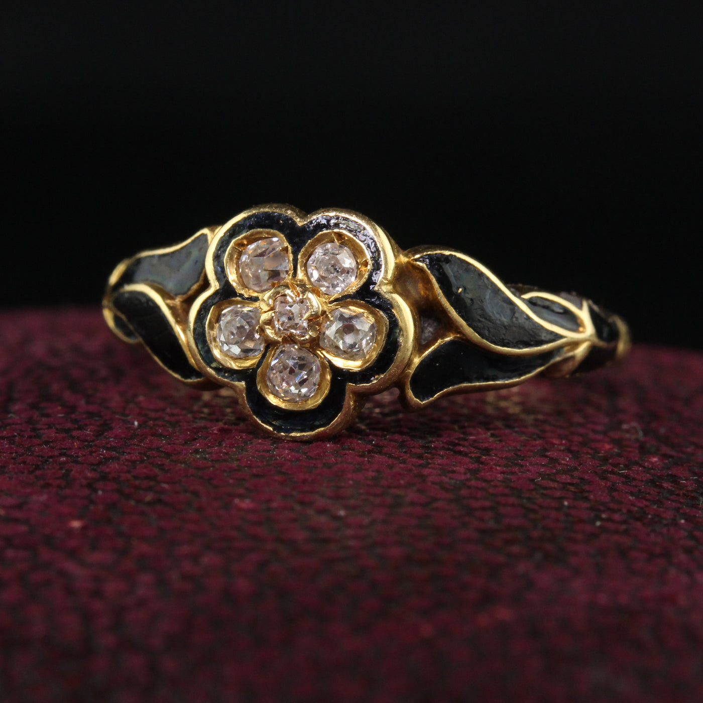 Vintage 18k Diamond Floral Ring — STANLEY BROWN JEWELIST